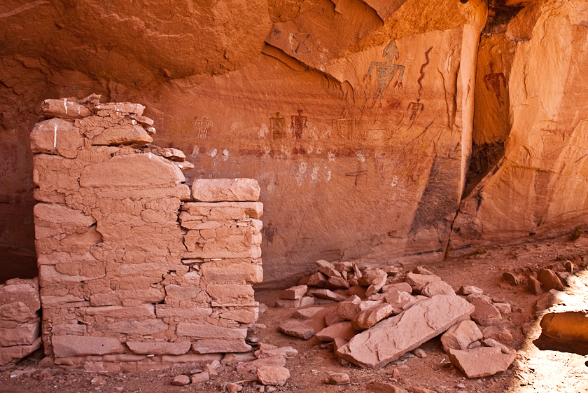 Ancestral Puebloan Style Petroglyph